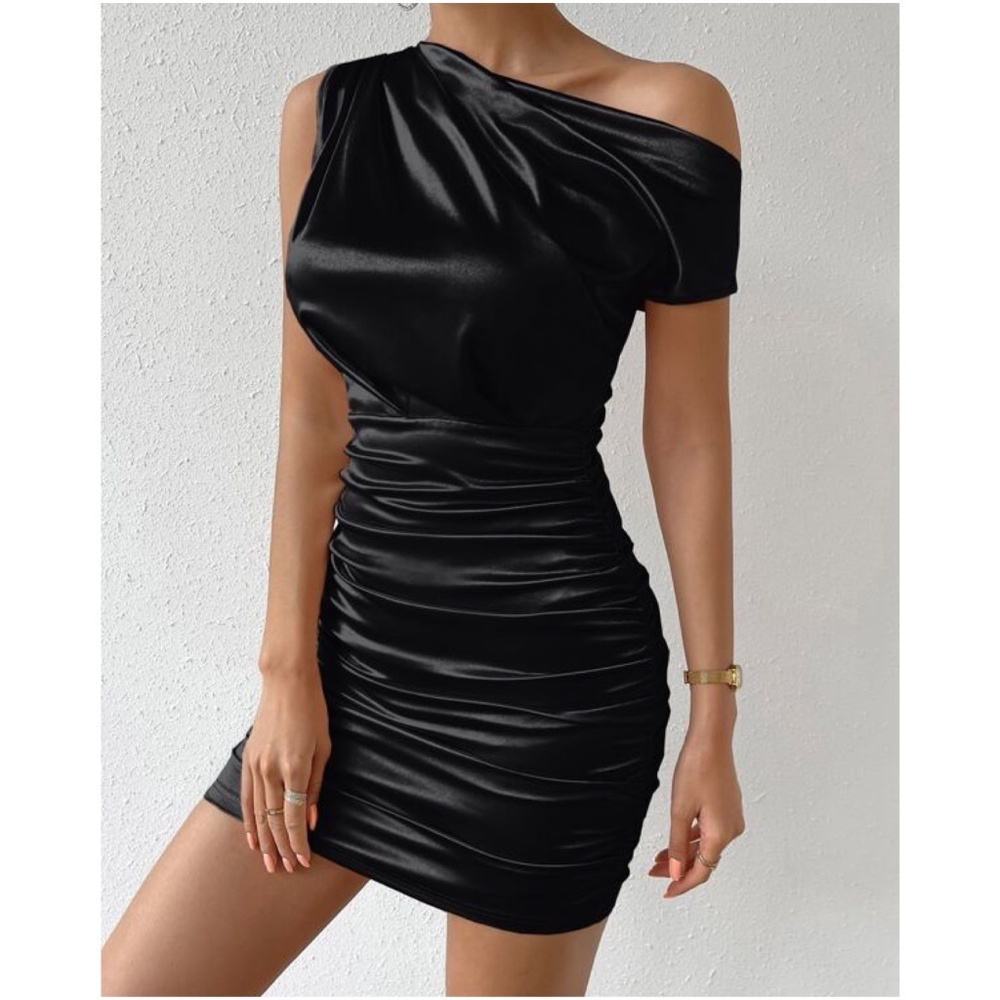 Luxe champagne Satin One Shoulder Evening Party Mini Dress - Picture 3 of 12